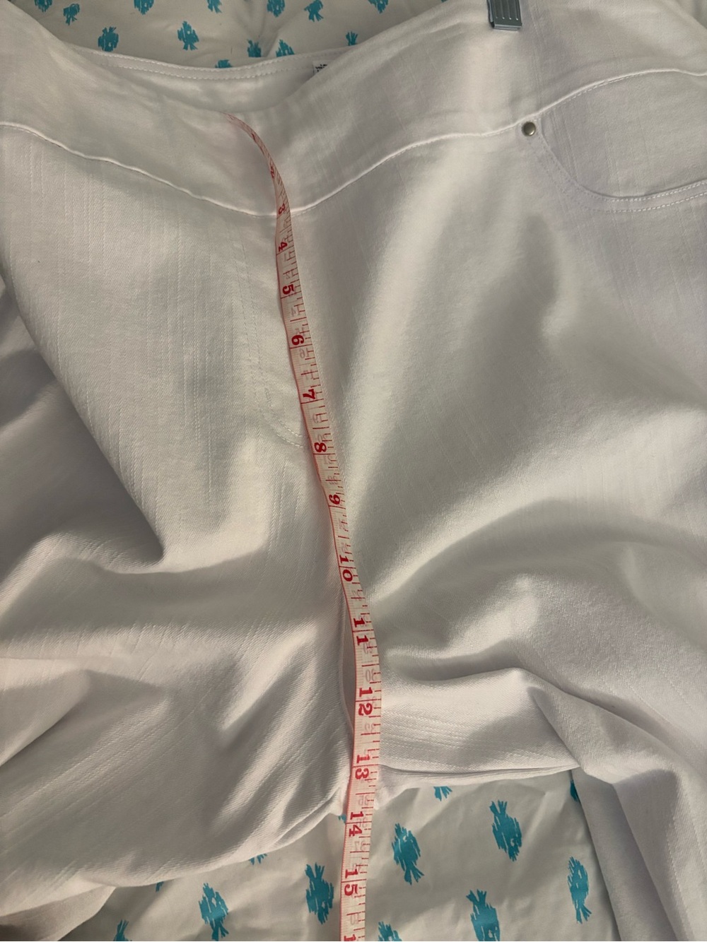 Ruby Rd. White Pull-On Crop Pants - Picture 8 of 9